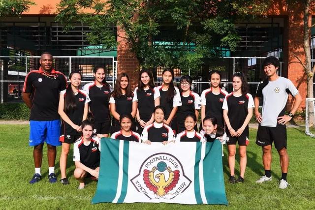 欧文23+8+10汤普森13中3 独行侠力克勇士4连胜